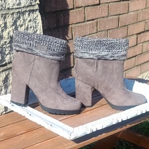 NWOB Sam Edelman cozy ankle boots